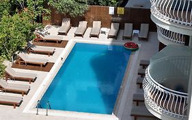 Marika Apart Hotel